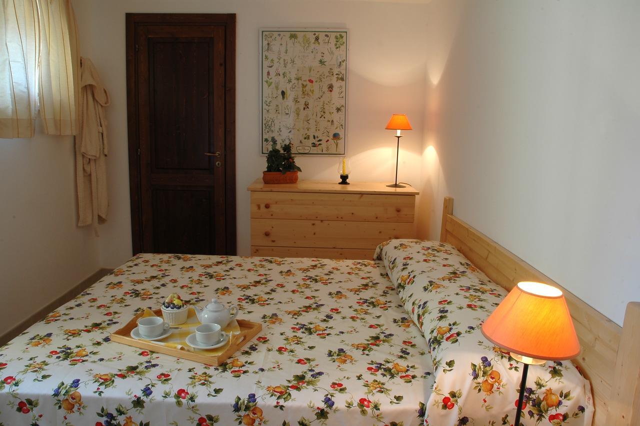 San Domenico Residence Arenella  Rum bild
